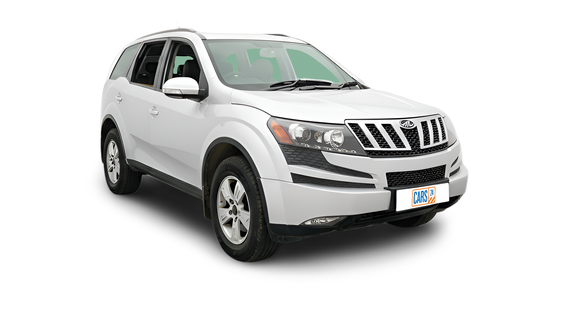 Mahindra XUV500-img